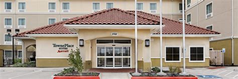 hotels near huber ranch seguin tx Comfort Inn & Suites 7